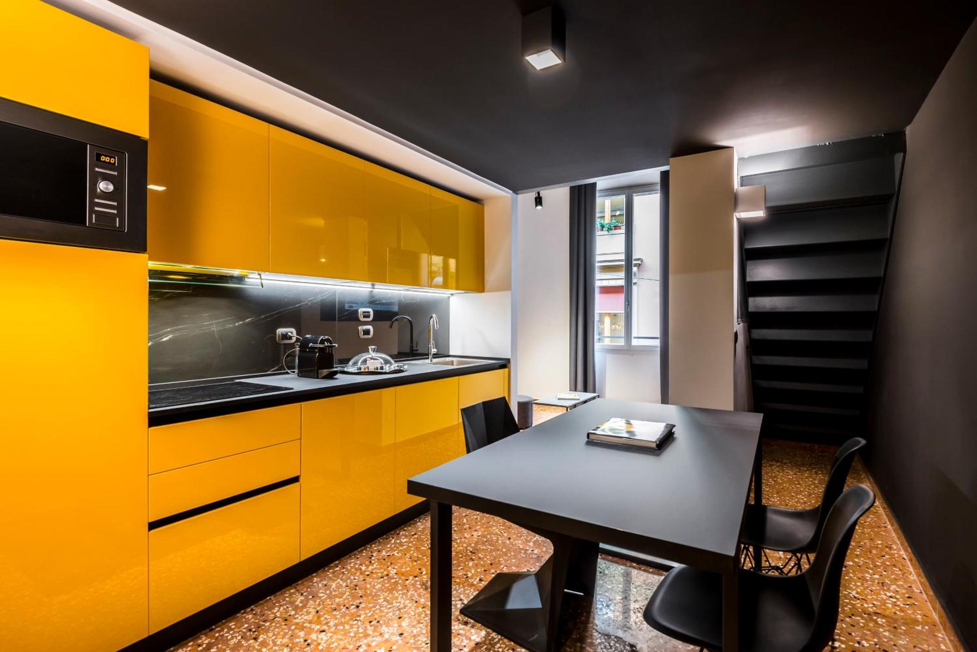 Motor Valley Styled - Luxury By Design Club Collection Apartamento *
