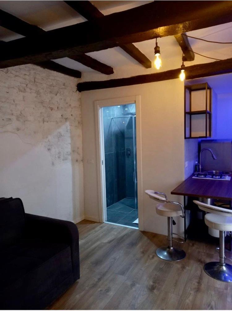Tiny-house In The Heart Of Bologna