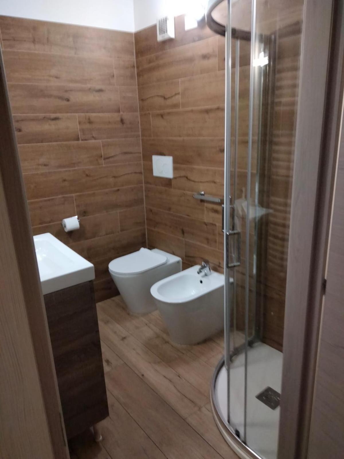 Piazza Nettuno Luxury Palace - By Bolognacentro Luxuryh Guest house
