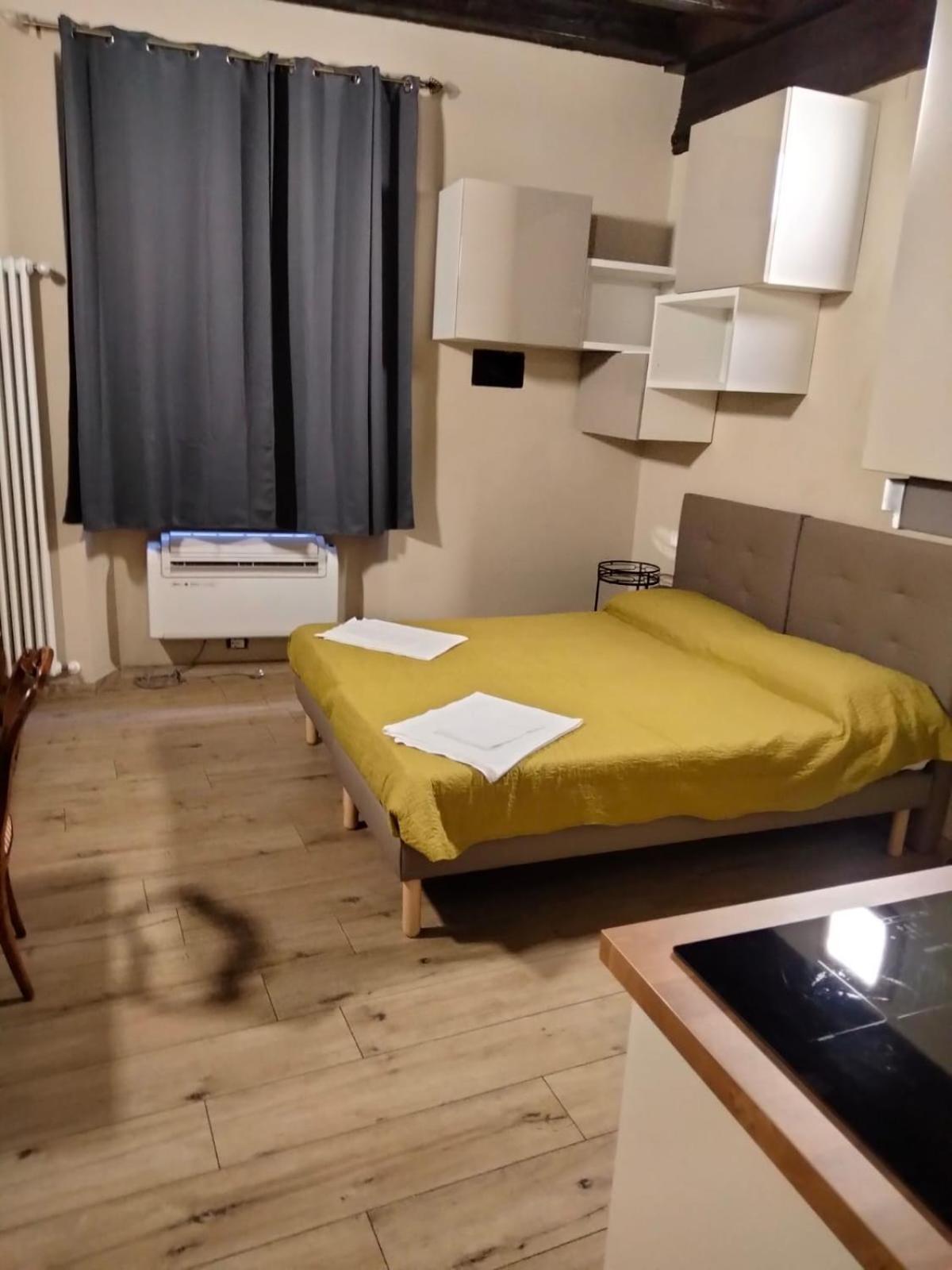 Piazza Nettuno Luxury Palace - By Bolognacentro Luxuryh *
