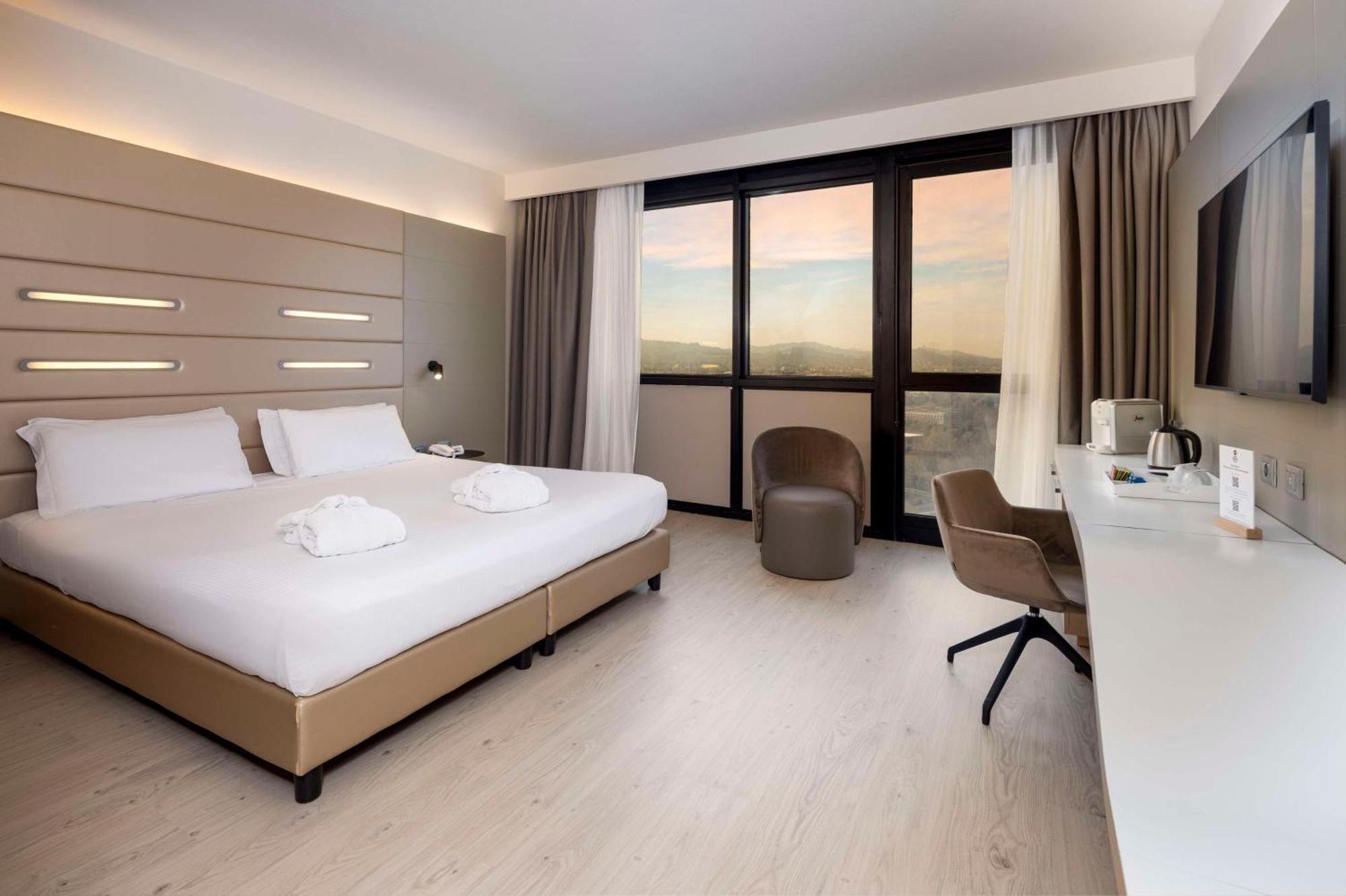 Hotel Western Tower Bolonha