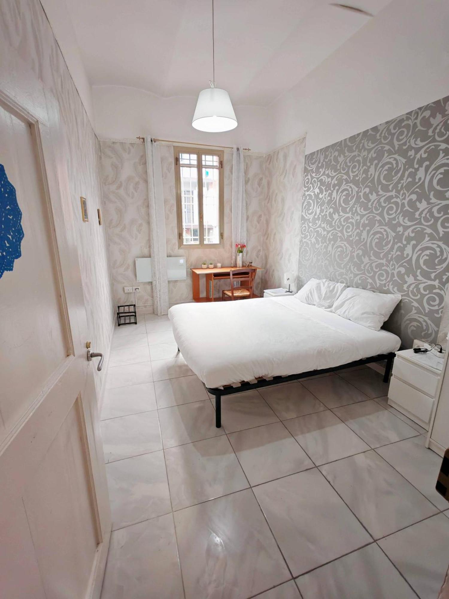 Appartement Gara Home- Airport *