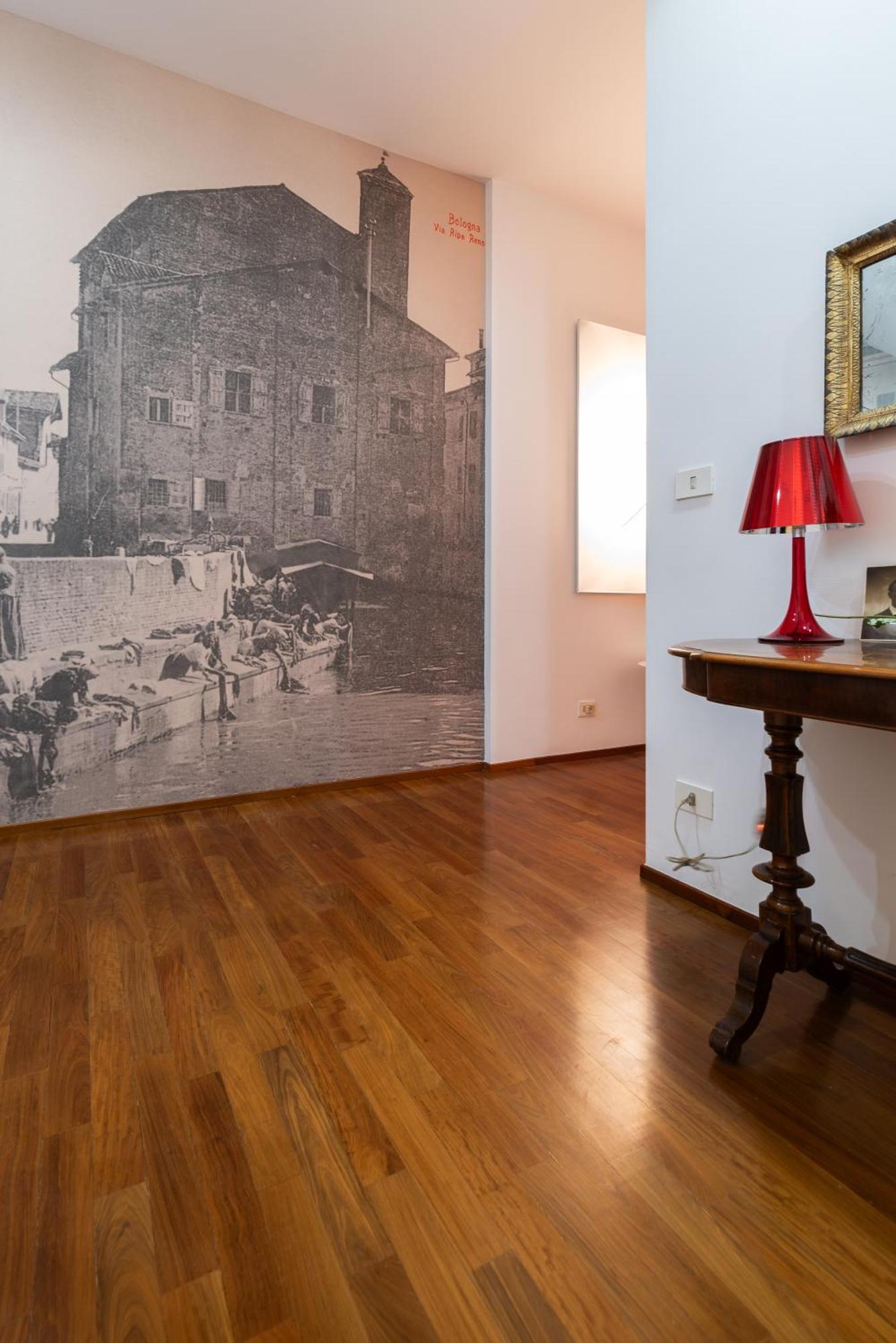 Riva Di Reno - Historical Center Apartment