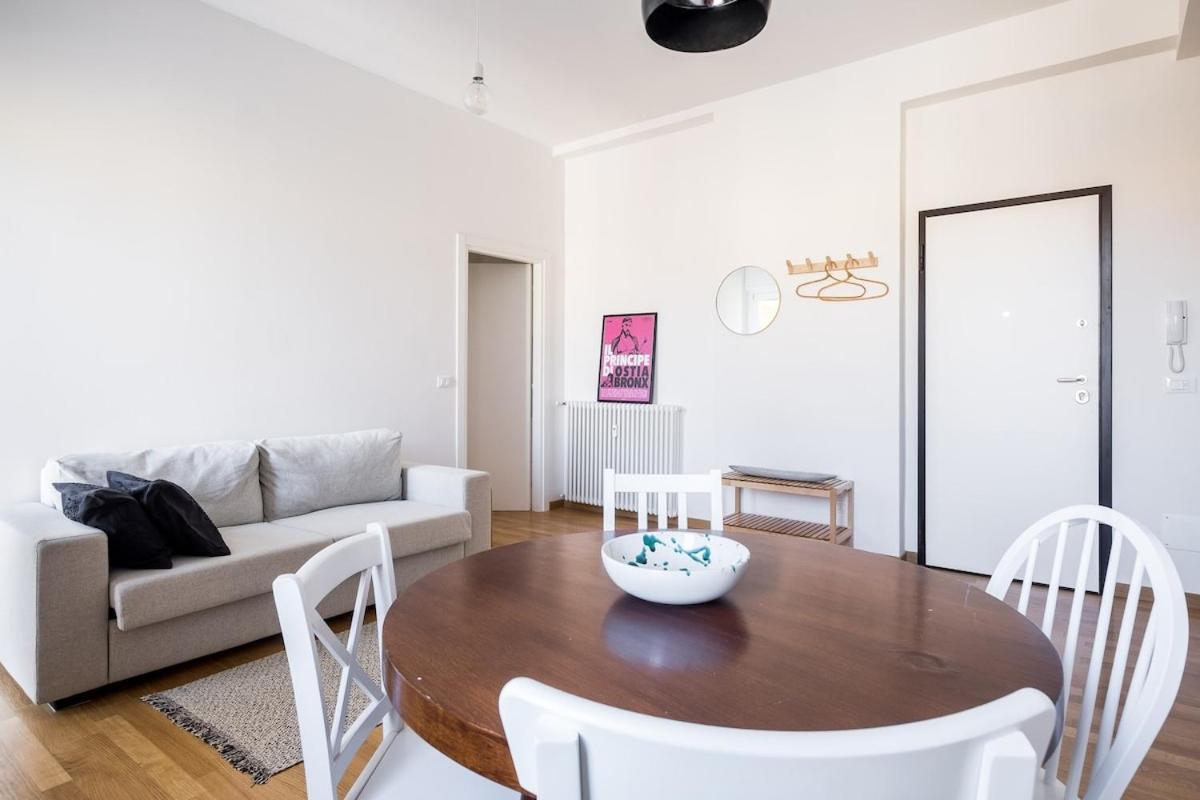Grazioso A Due Passi Da Piazza Maggiore Apartment