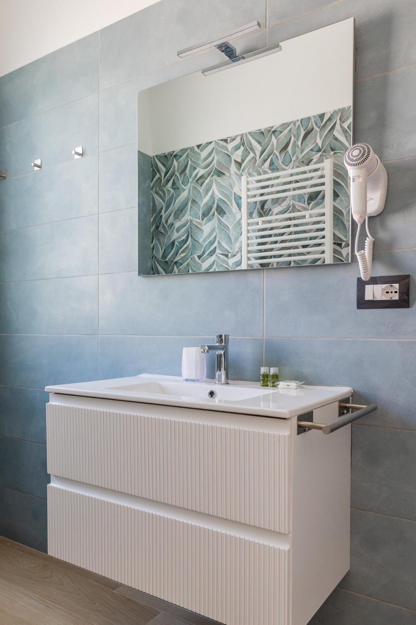 Giorgi Homes - Gold *