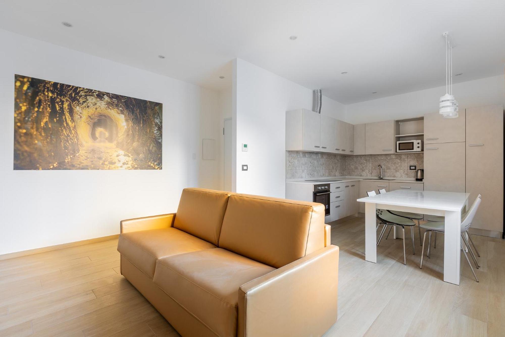 Giorgi Homes - Gold * Bologna