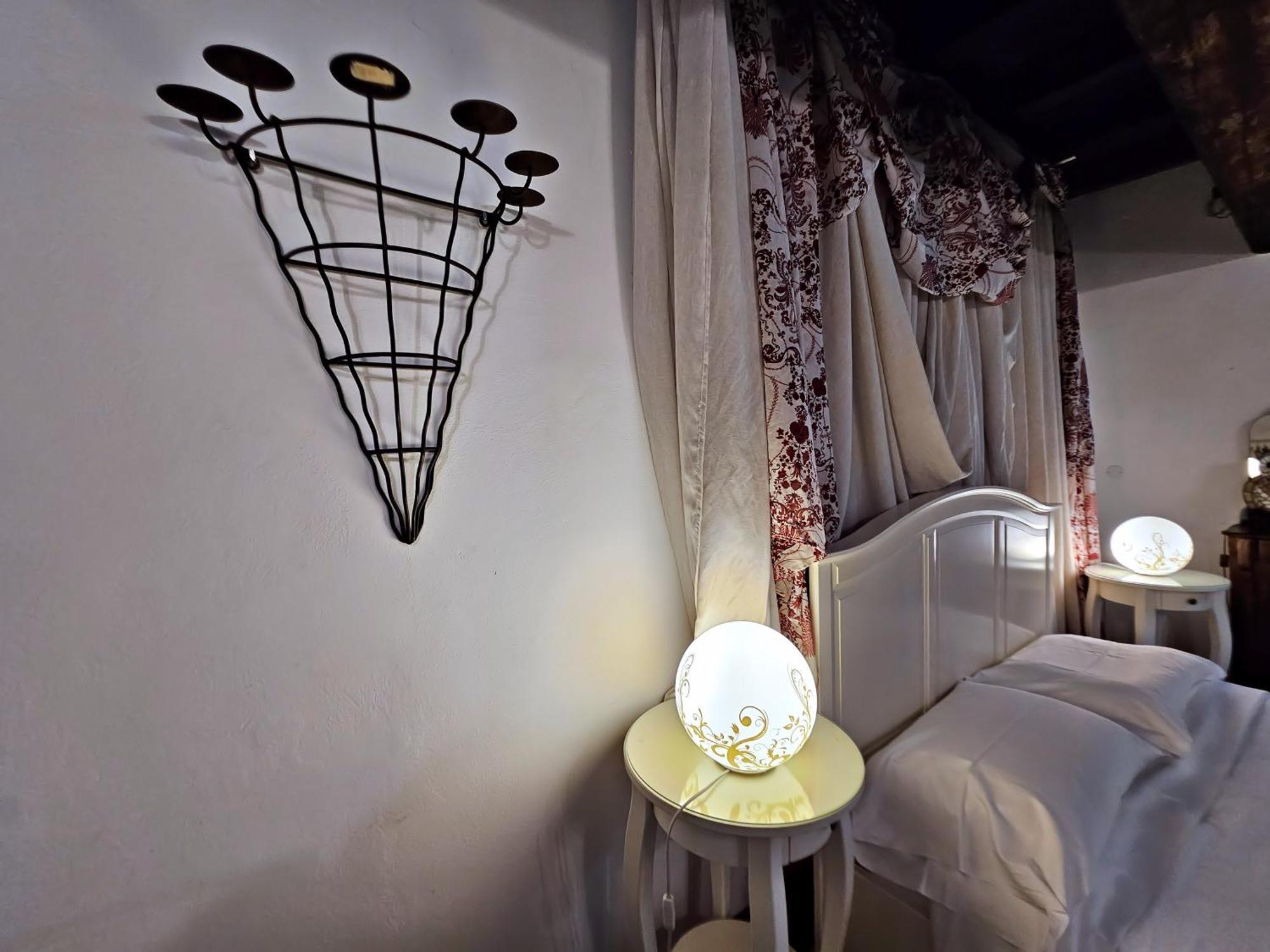 Residenza Saragozza Nuovo Stile Gipsy 2025 ! *
