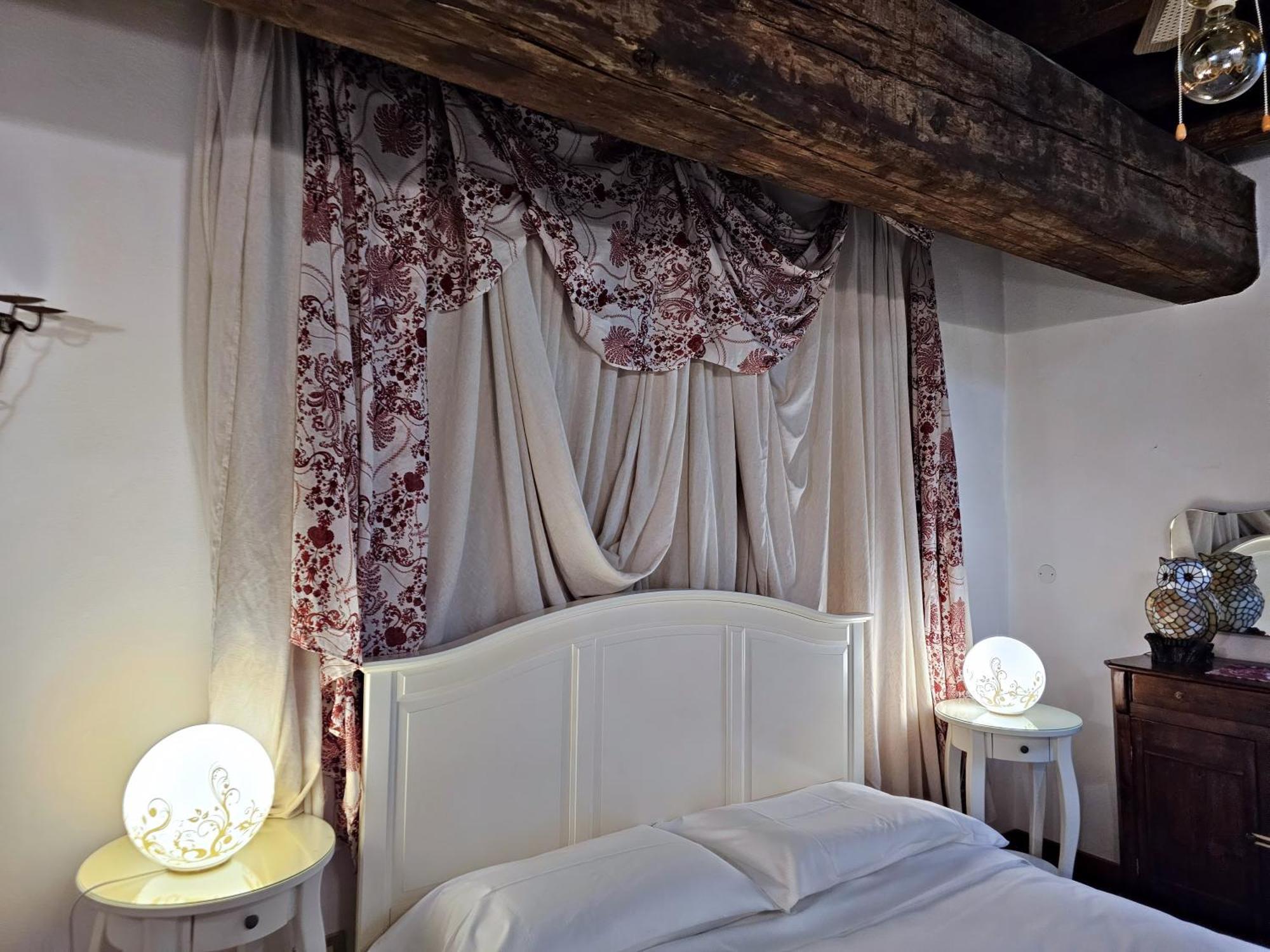 Residenza Saragozza Nuovo Stile Gipsy 2025 ! * Bologna