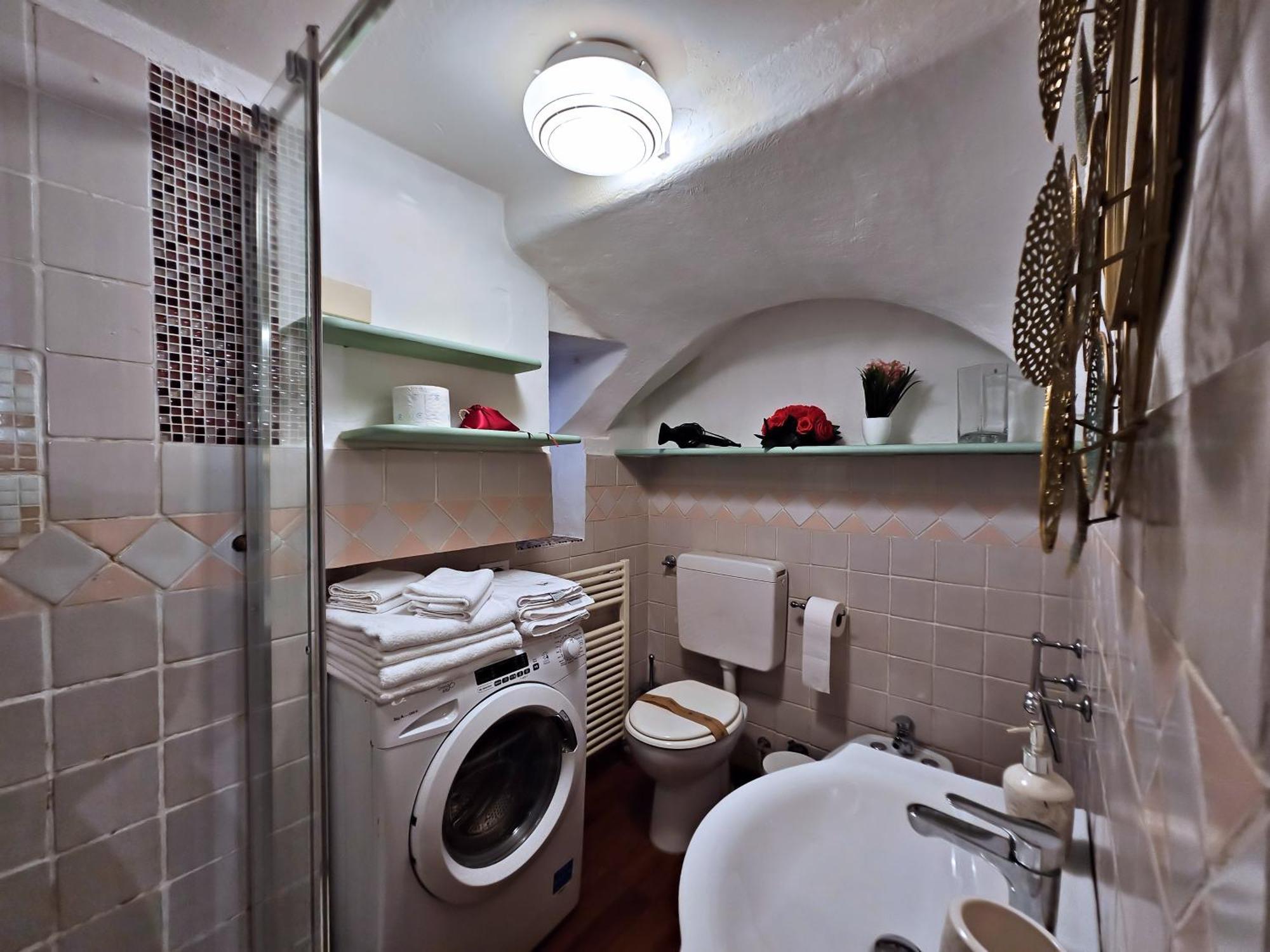 Apartment Residenza Saragozza Nuovo Stile Gipsy 2025 ! *