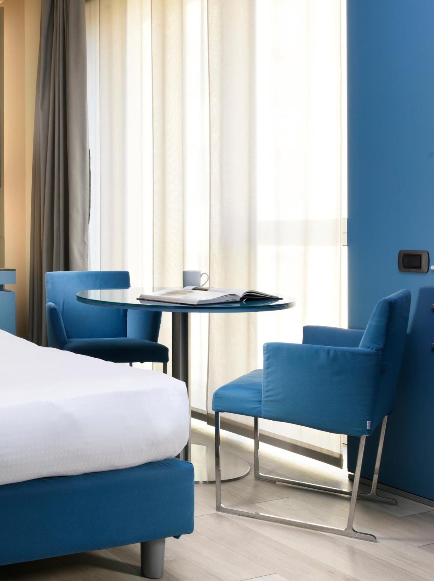 Centro Hotel