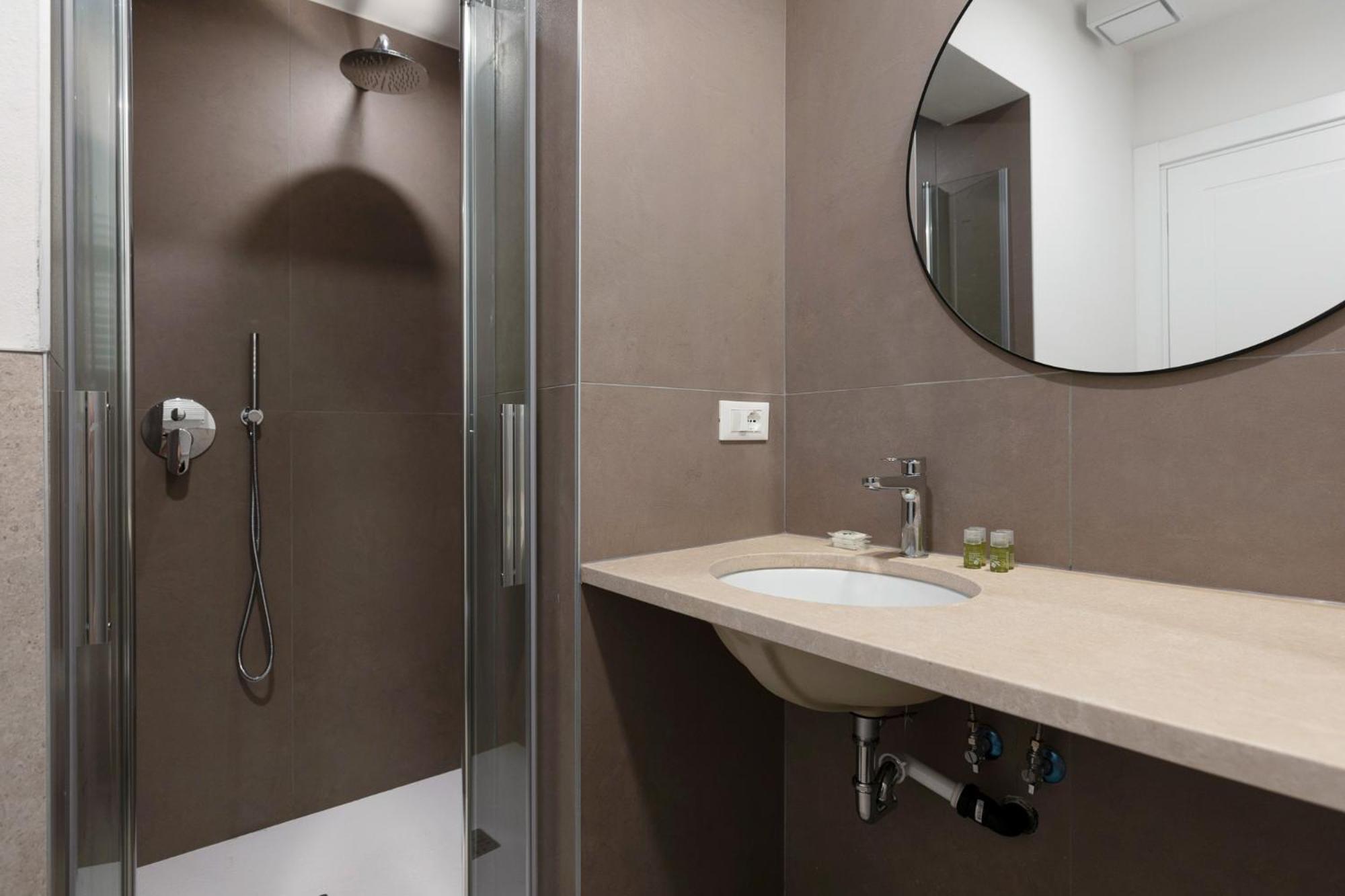 Apartment Le Dodici Porte- Porta San Felice 6 By District Bologna