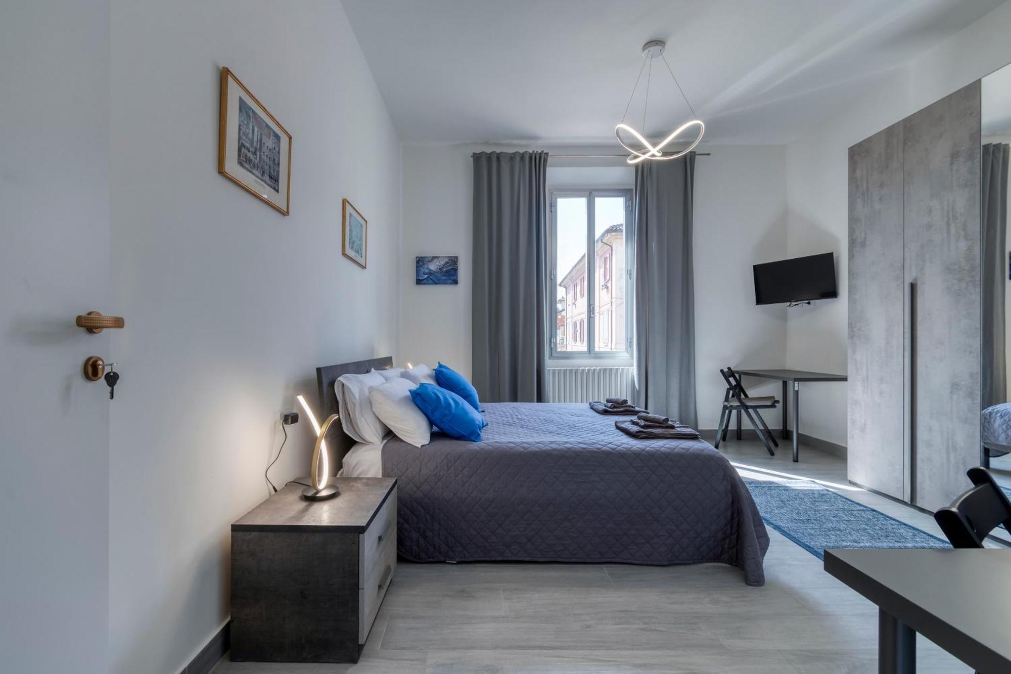 Civico 233 - Stanza Privata Parcheggio Colazione Bagni Condivisi Bed & Breakfast