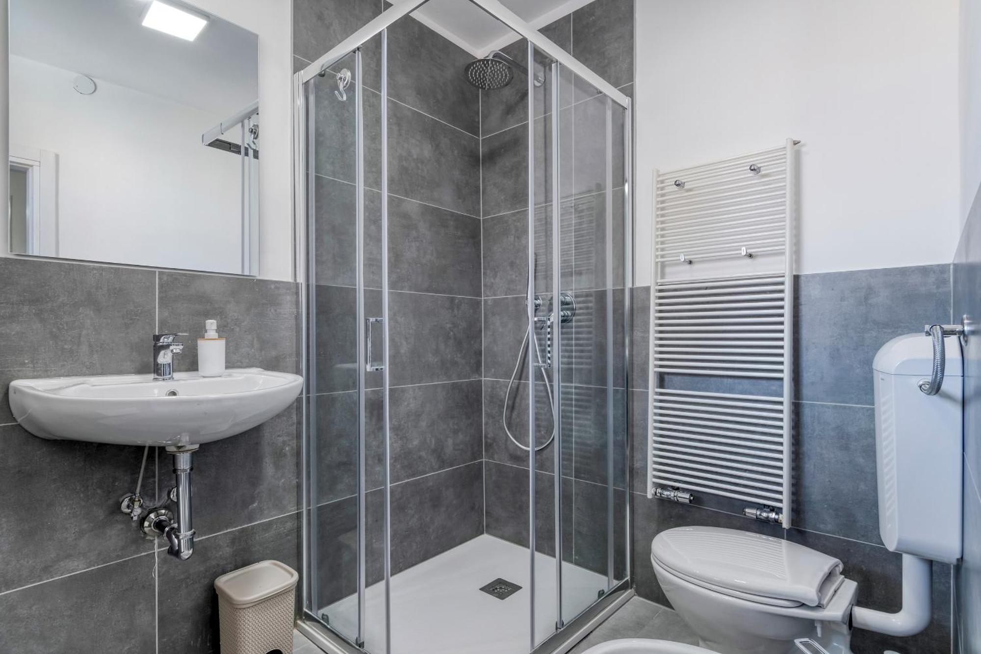Civico 233 - Stanza Privata Parcheggio Colazione Bagni Condivisi * Bologna