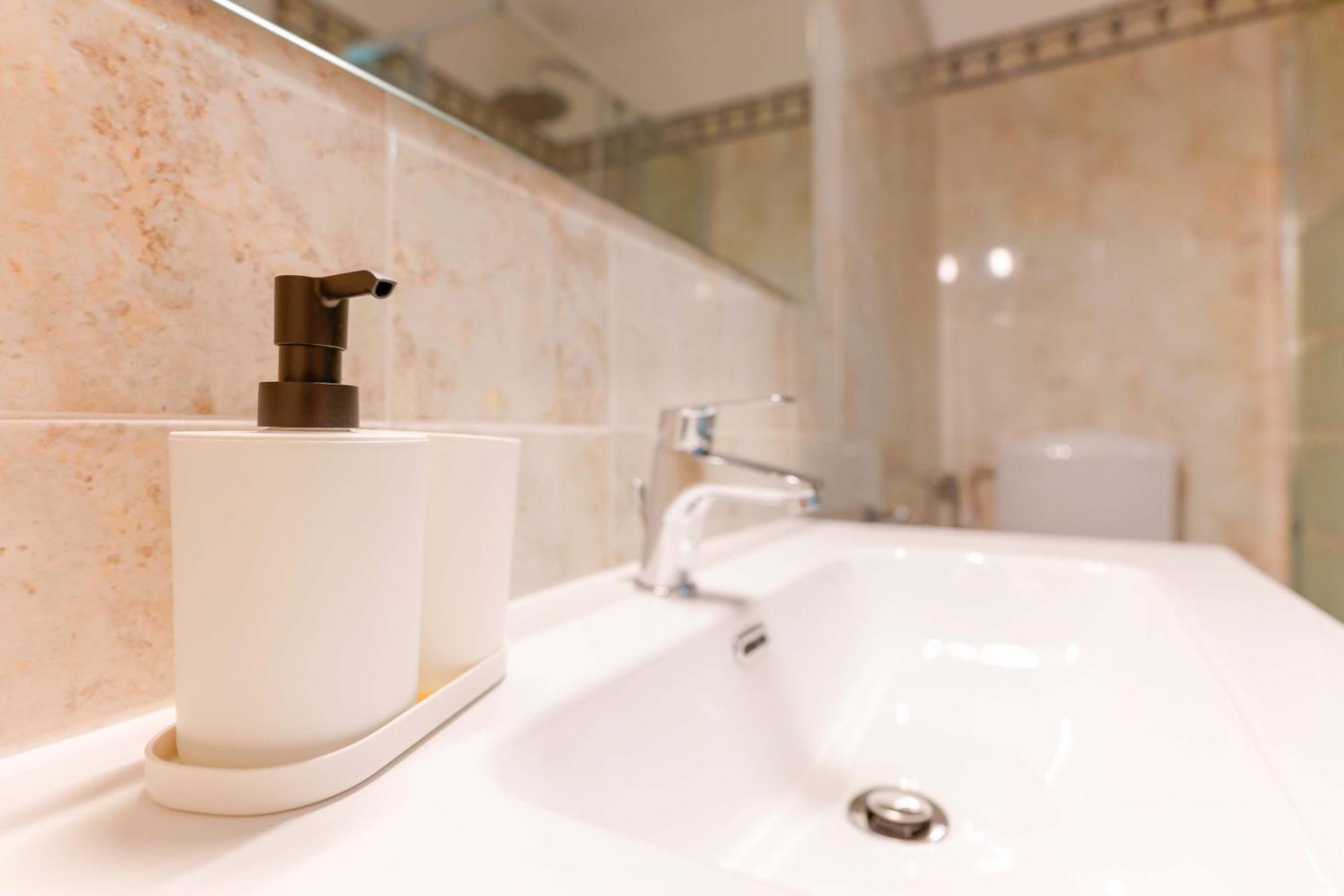 Apartment Dimore D'azeglio - Prestigio E Centralita *