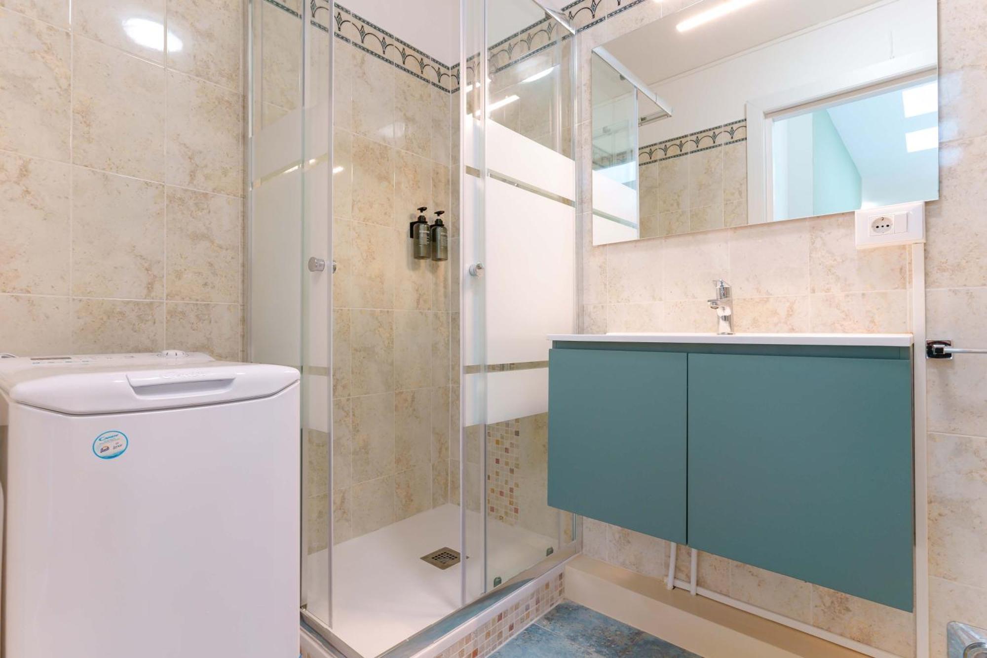 Dimore D'azeglio - Prestigio E Centralita Apartment