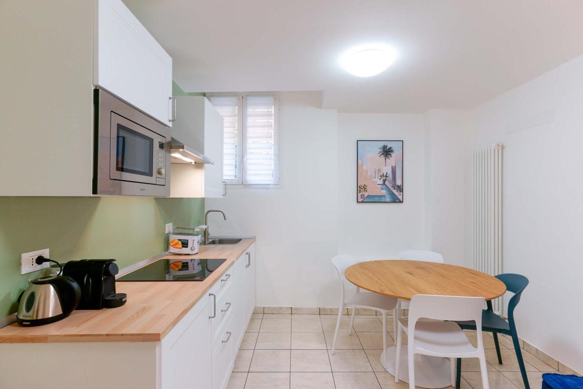 Dimore D'azeglio - Prestigio E Centralita Apartment