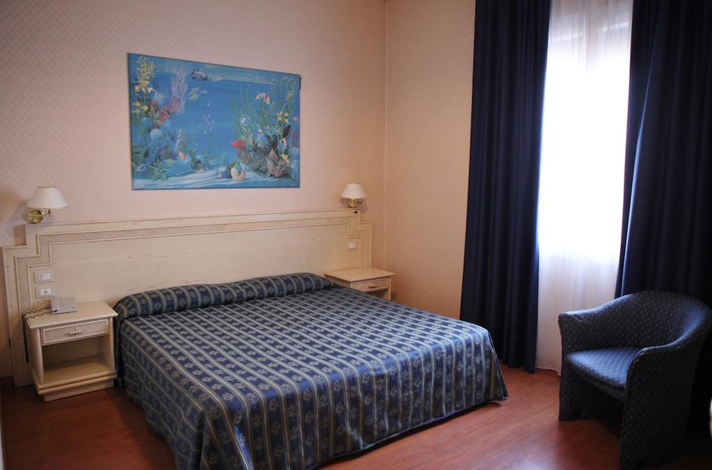 Hotel Centrale 2*
