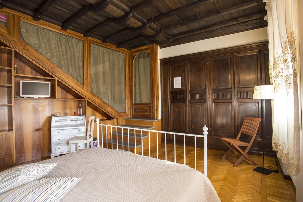Residenza Bianconcini Bed & Breakfast 2*