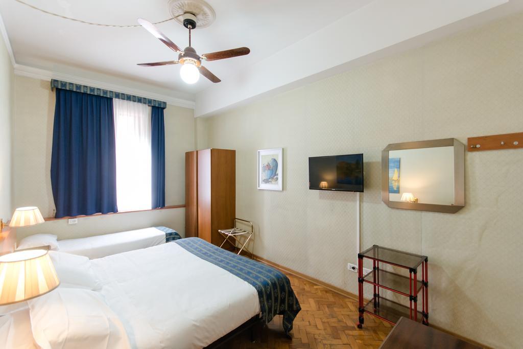 Hotel Centrale 2*