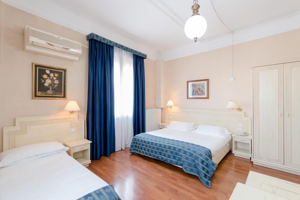 Hotel Centrale Hotel 2*