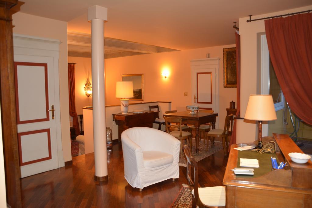 7 Chiese Apartment *