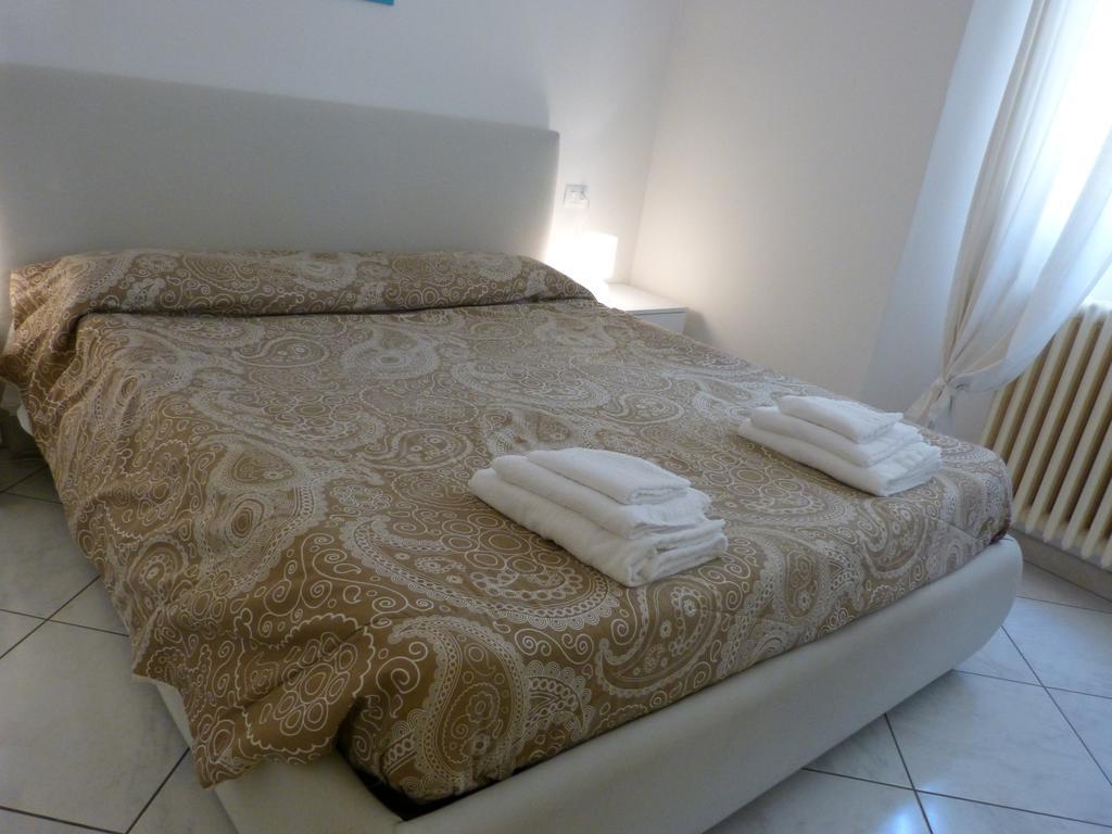 Piazza Malpighi Apartment