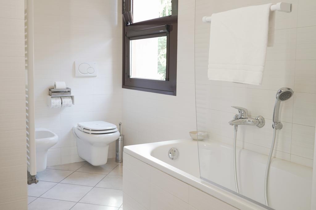 Bed In Bo Saragozza Affittacamere 3*