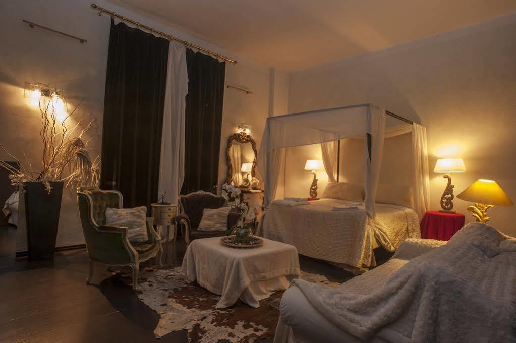 Les Chambres De Amelie Bed & Breakfast
