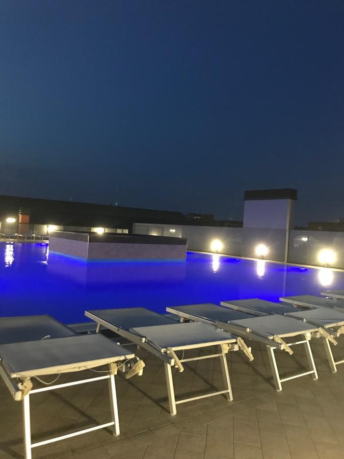 Holiday Aparthotel Bologna
