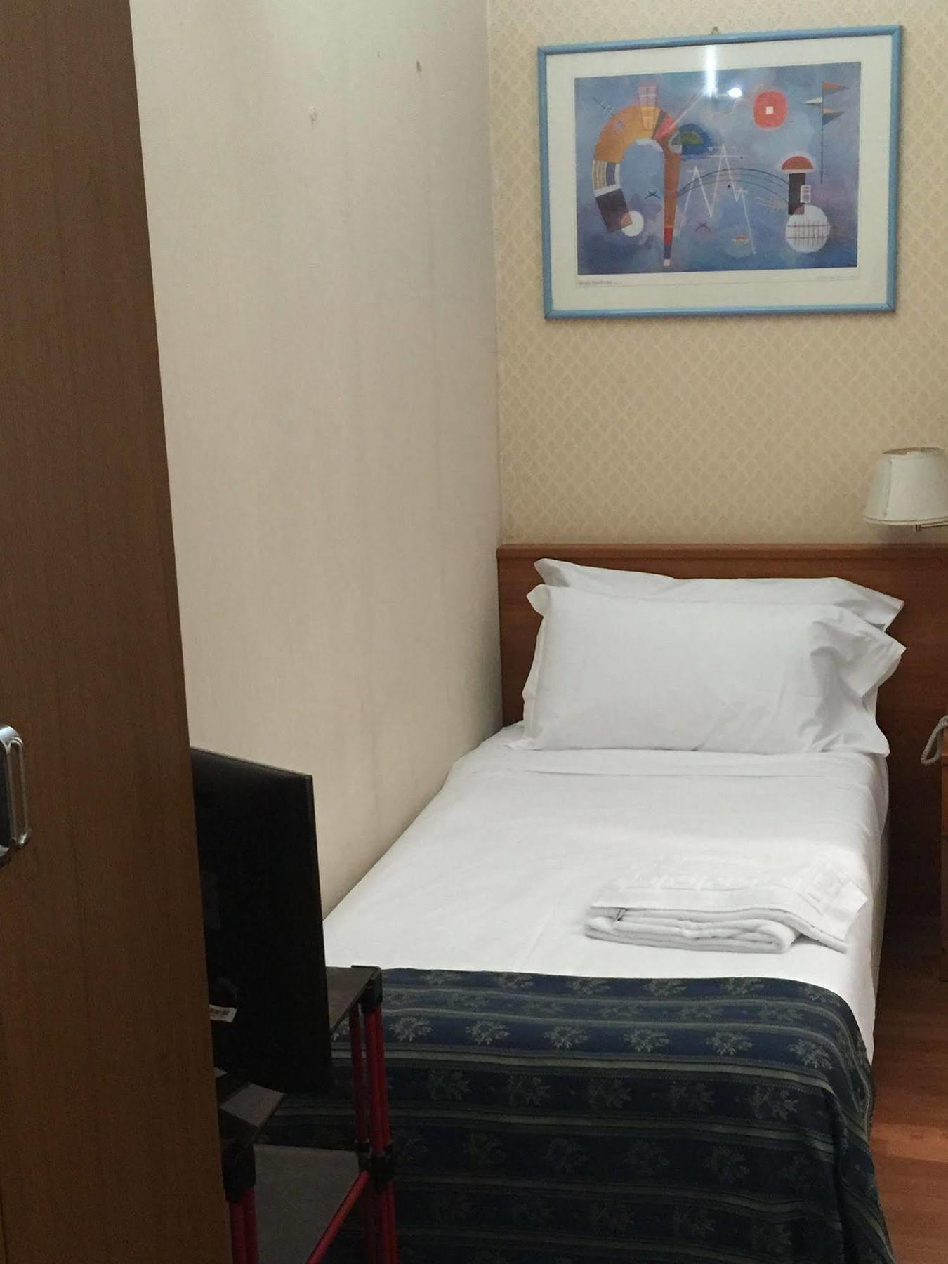 Hotel Centrale Hotel 2*