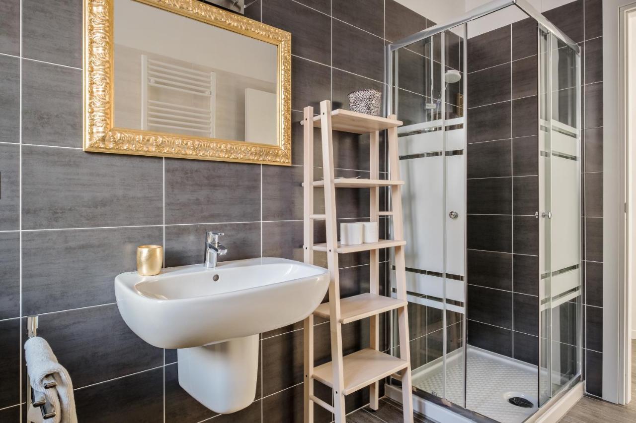 La Casa Bianca Di Apartment *