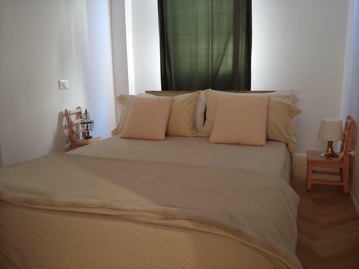 Bed & Breakfast Senzanome *