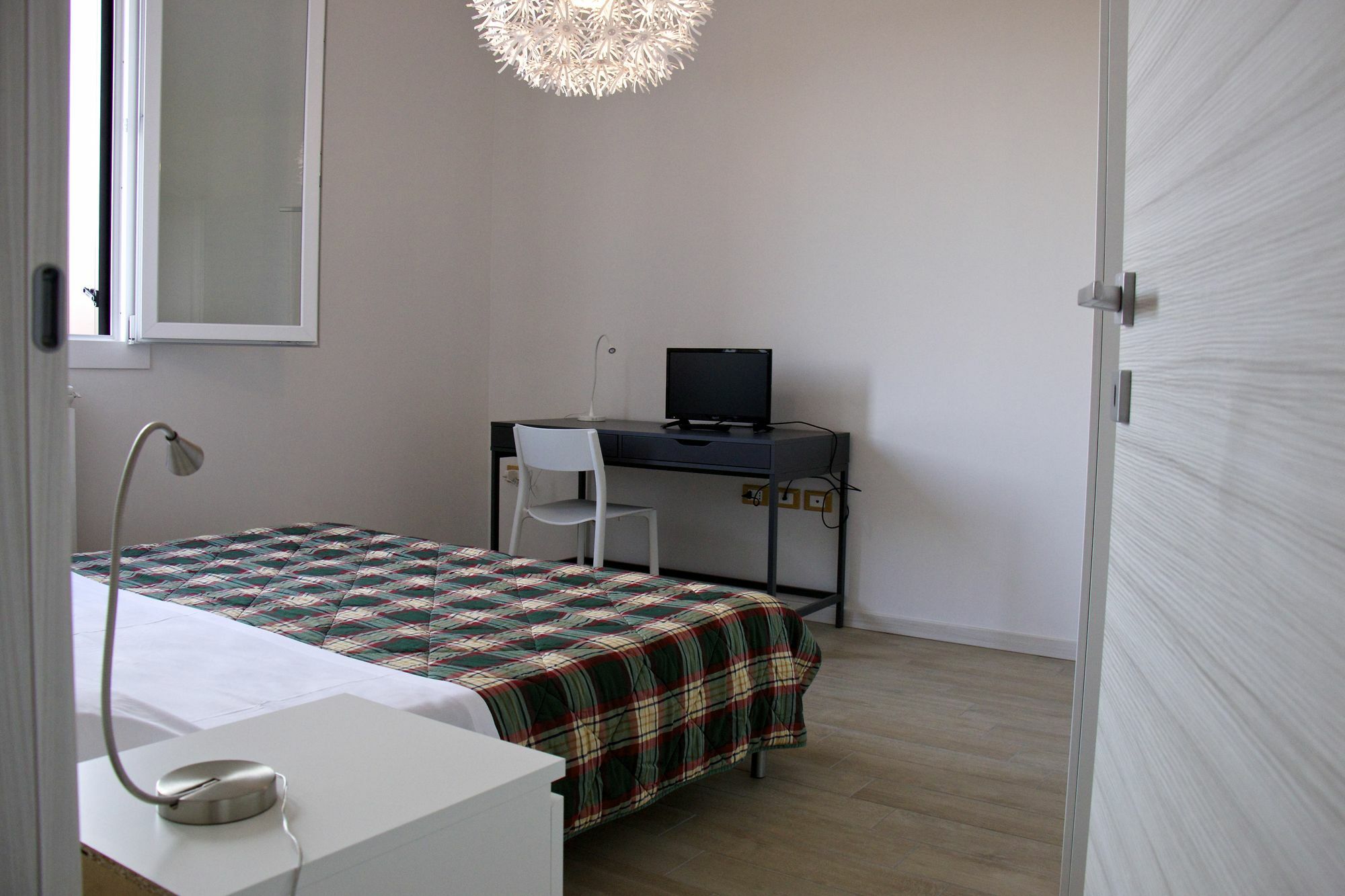 City House Sant'orsola Aparthotel Bolonha