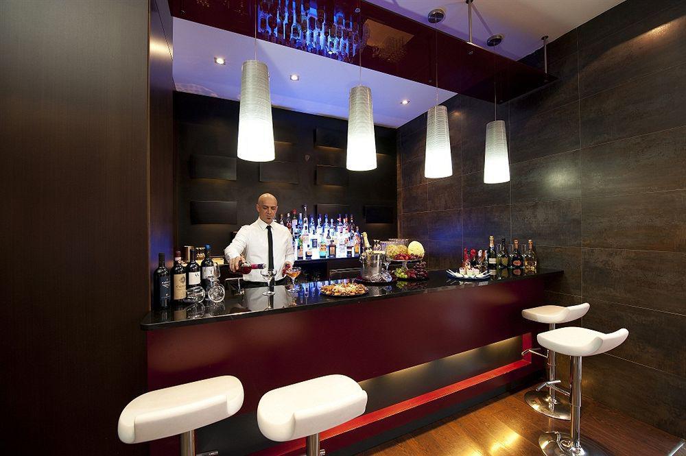 Hotel Savhotel Fiera Bolonha