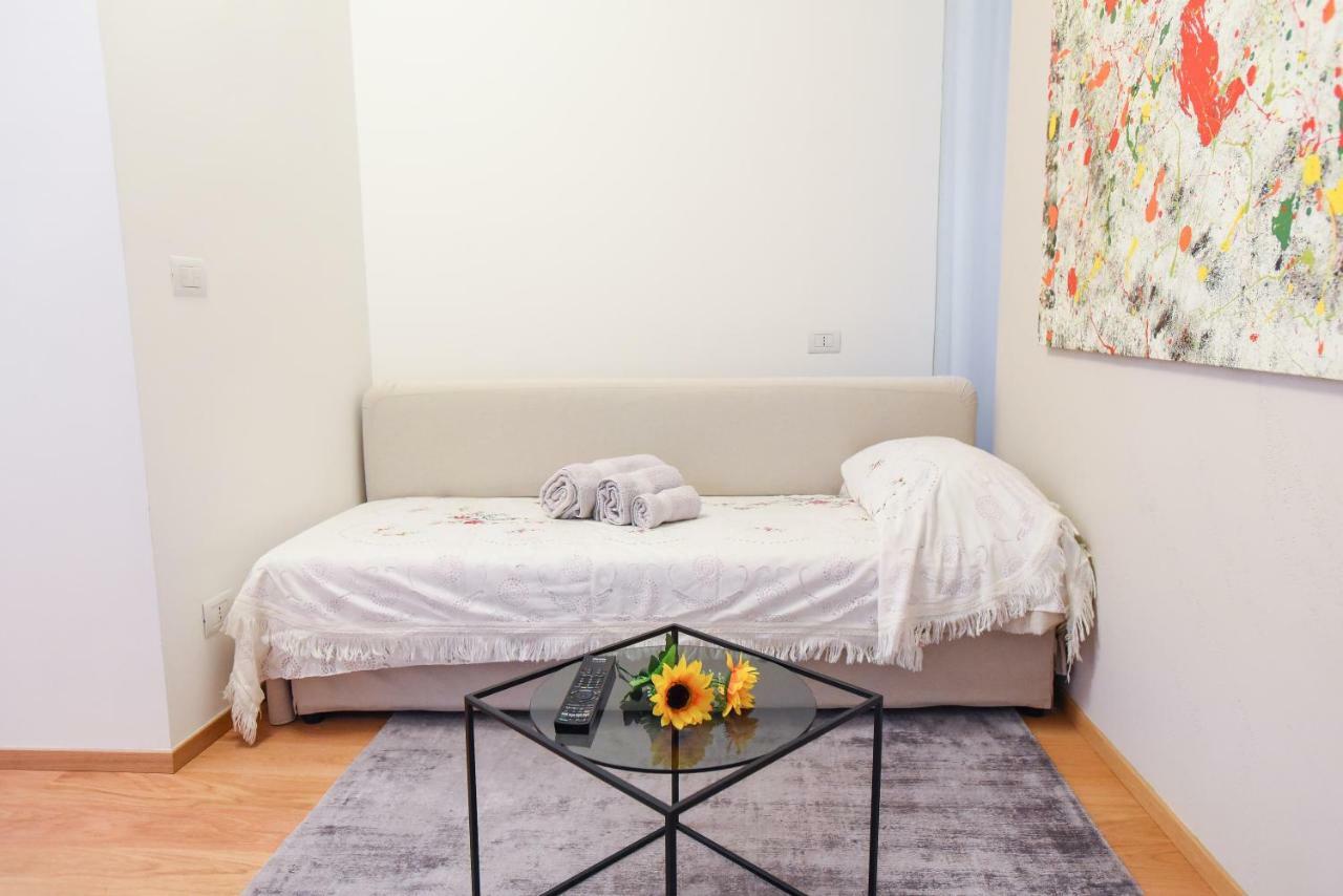 Flatinbo - Santo Stefano Apartment *
