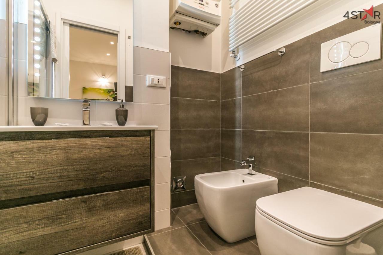 4 Star Two Towers Apartment *