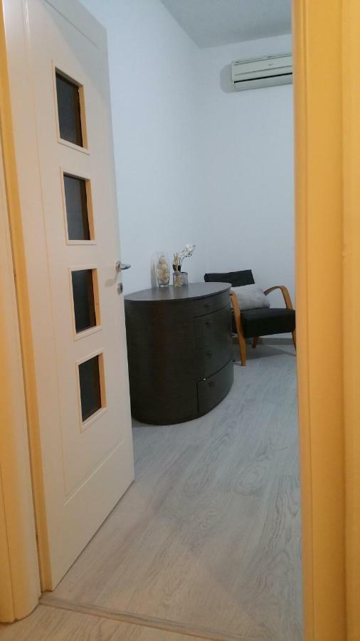 Galliera Street Appartement