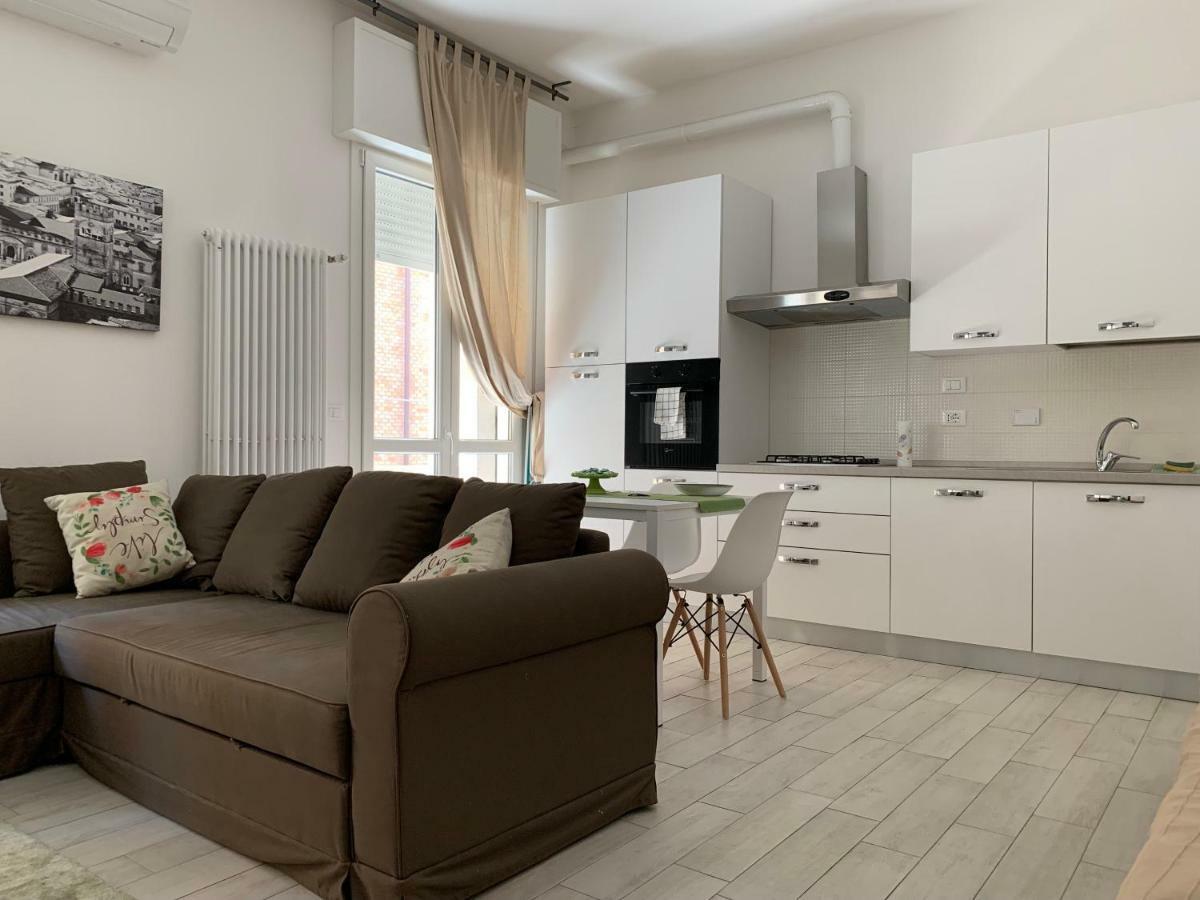Sorbelli 1 E 2 Apartment