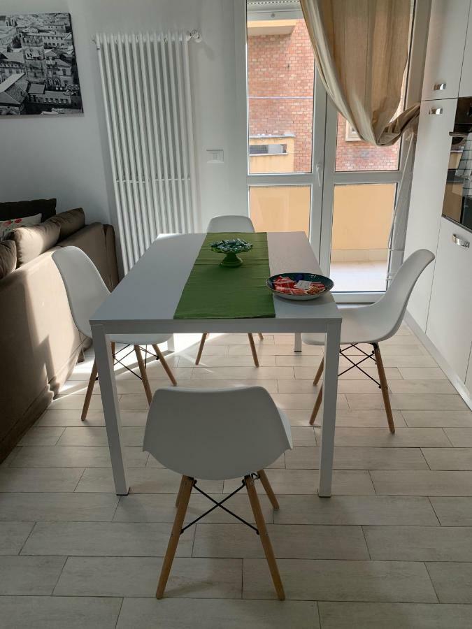 Sorbelli 1 E 2 Apartment
