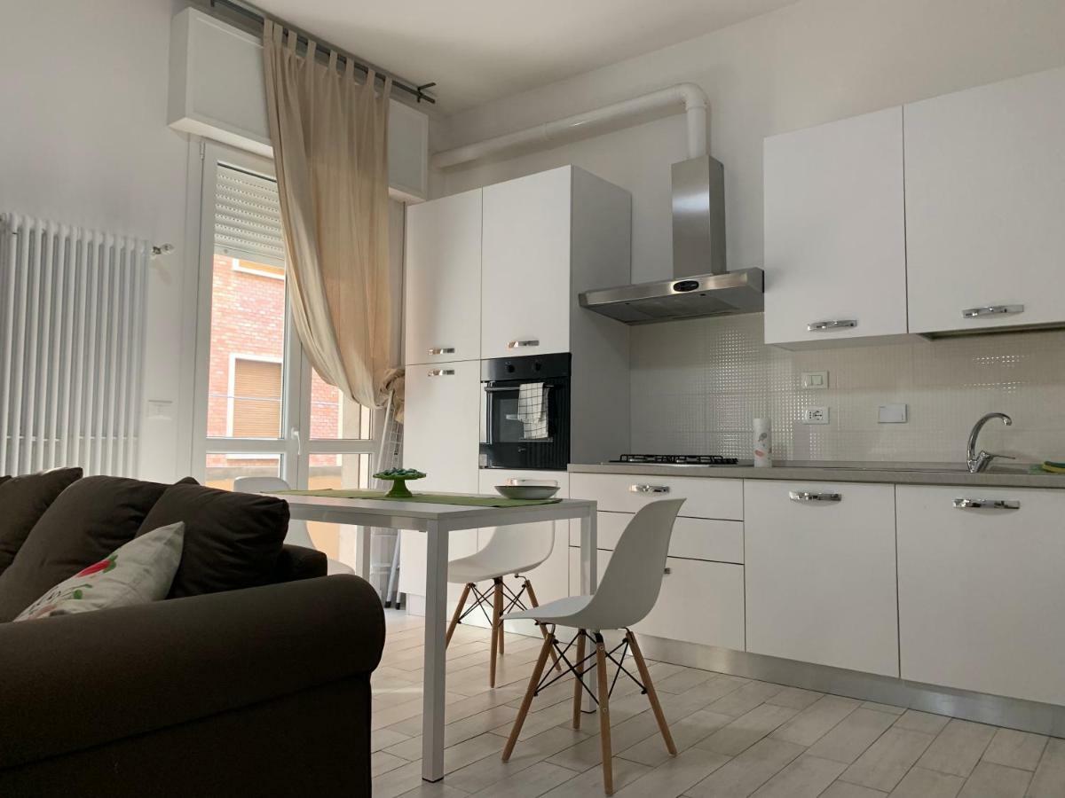 Sorbelli 1 E 2 Apartment